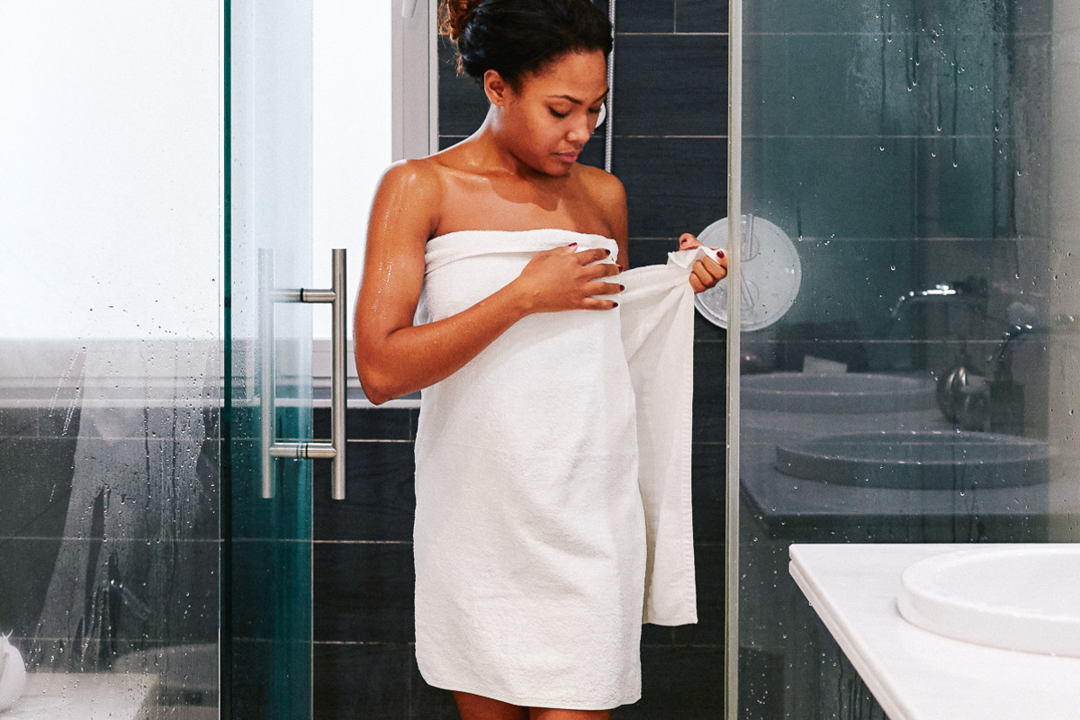 8 Ways To Add Aromatherapy To Your Shower Routine | mindbodygreen