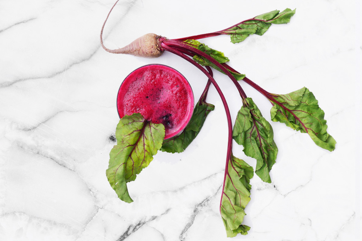 3 Health Benefits of Beet Greens How To Use Them Raw Or
