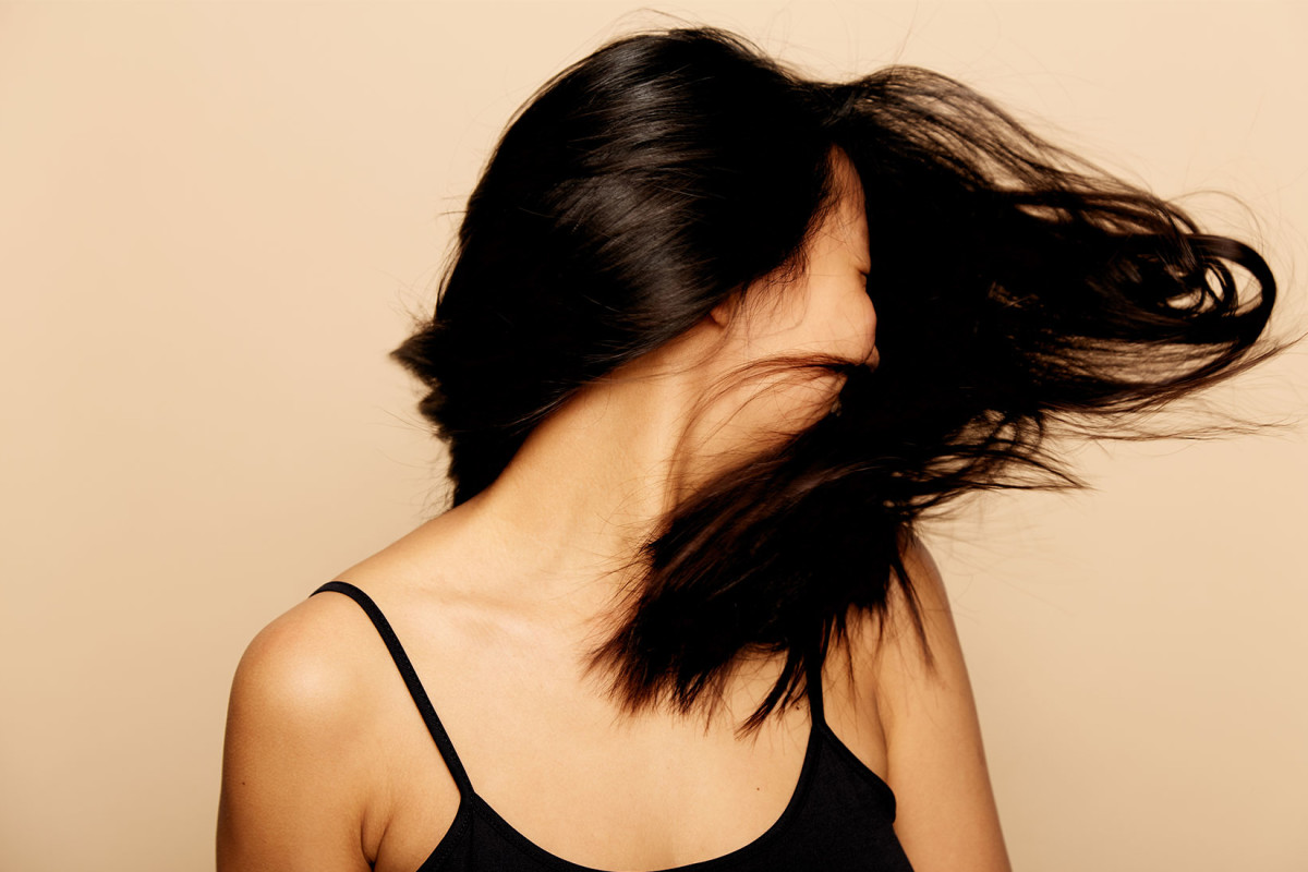How To Get Healthy Hair: 22 Tips For Every Concern, From The Pros |  mindbodygreen