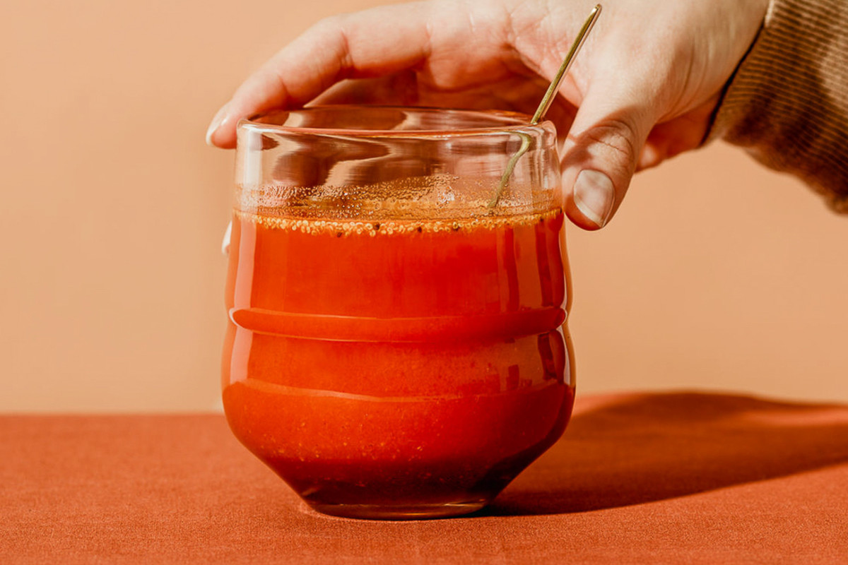 Carrot Juice Benefits Side Effects How To Enjoy It mindbodygreen