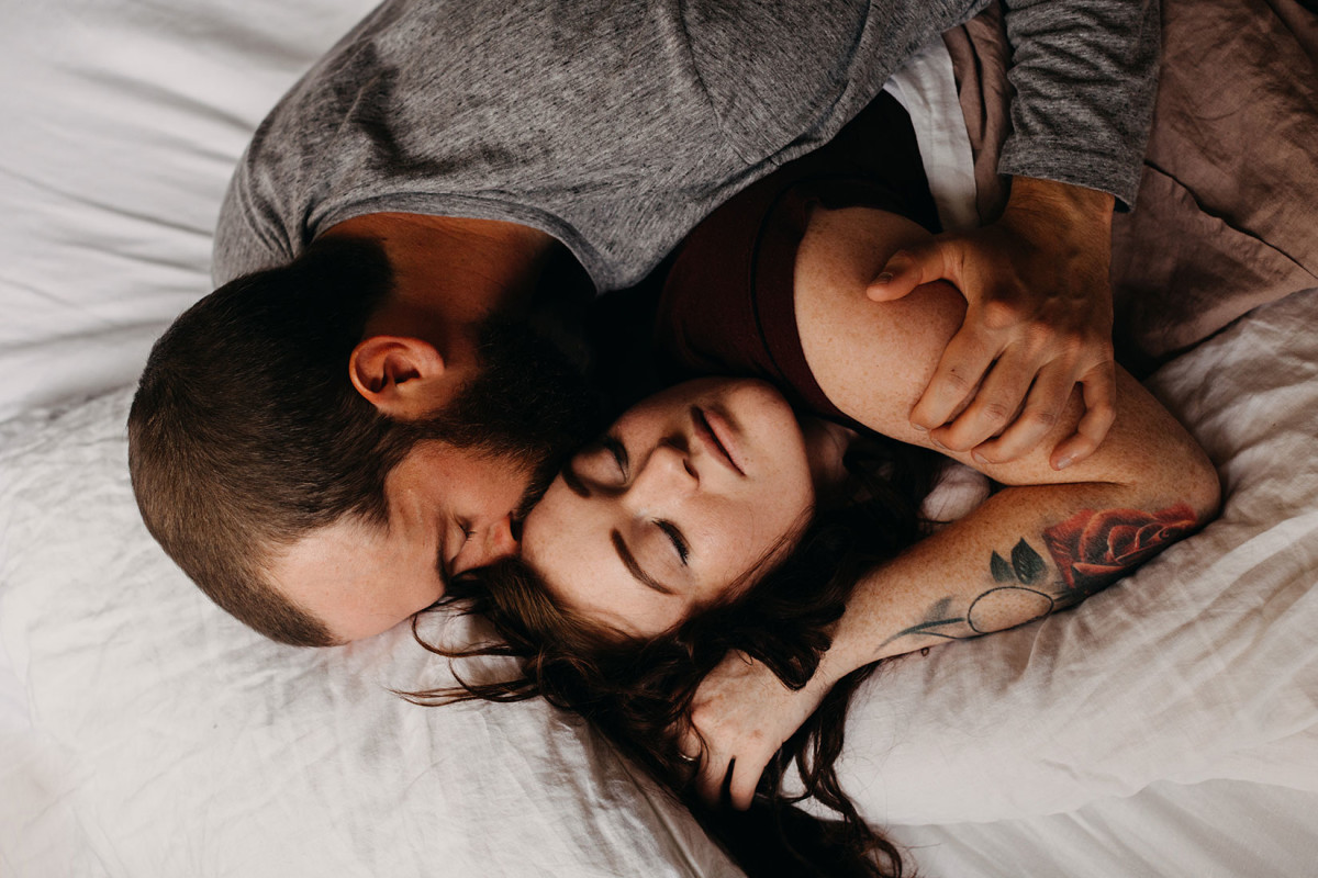 11 Ways To Have More Romantic Sex, From Intimacy Experts mindbodygreen picture