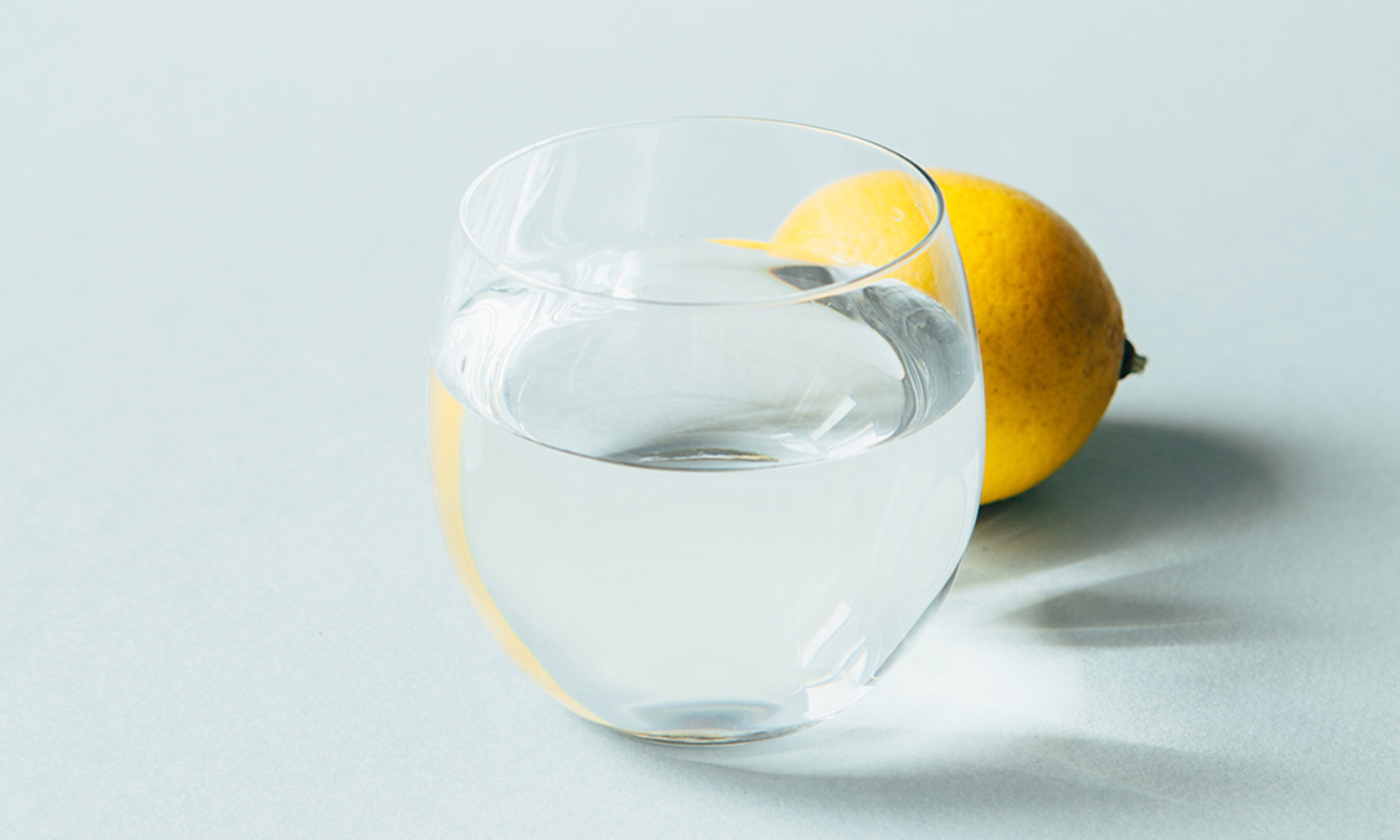 4 Science-Backed Benefits Of Lemon Water (Plus, A Big Myth)