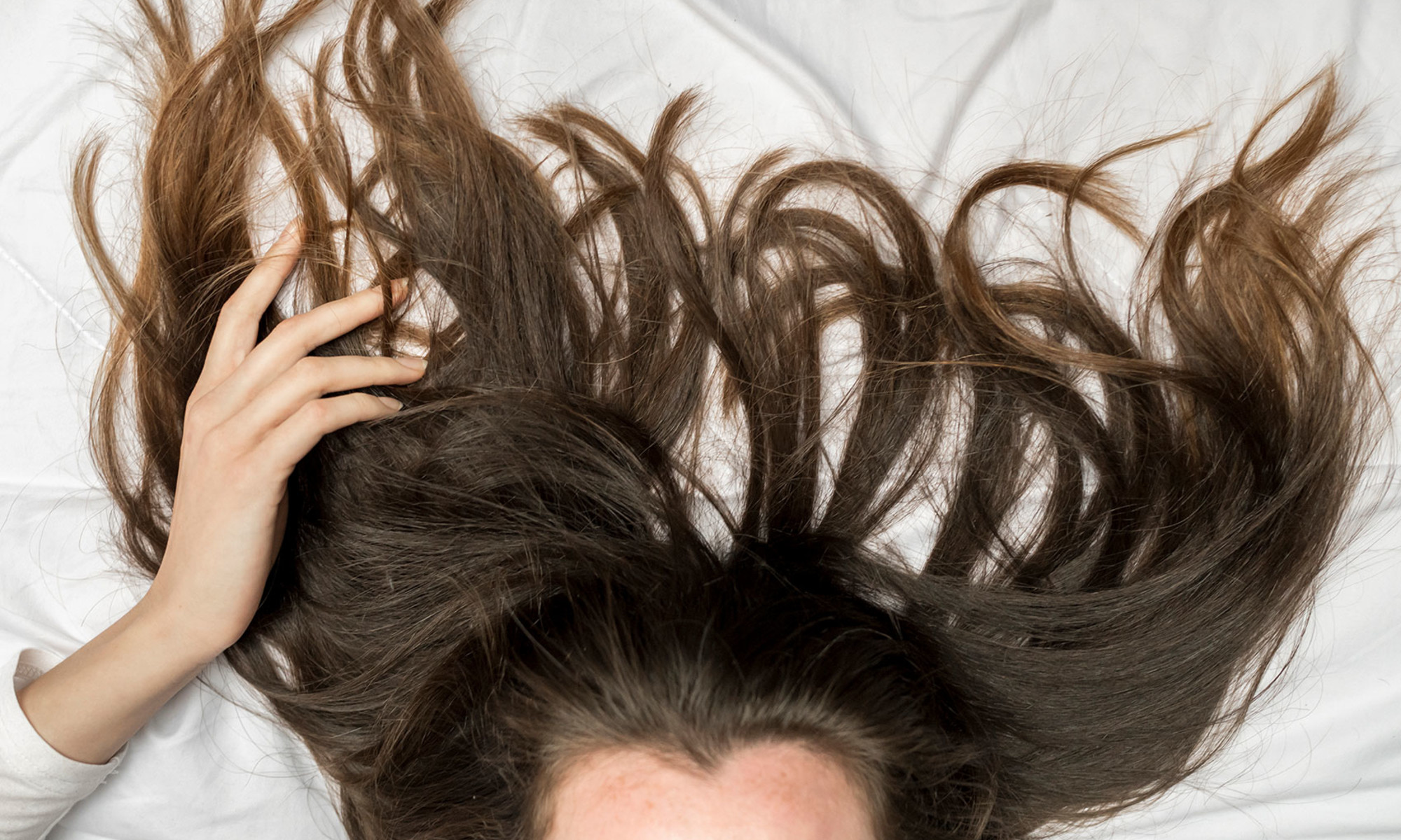 6 Vitamins to Boost Hair Growth, According to a Trichologist* |  mindbodygreen