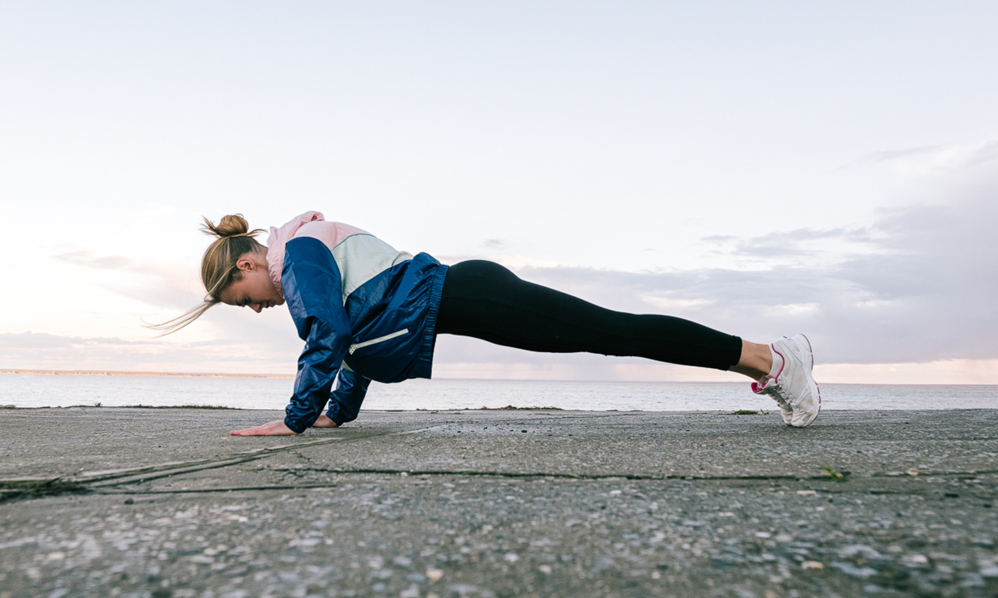 Nine Benefits of Doing Push-Ups Every Day. Nike PH