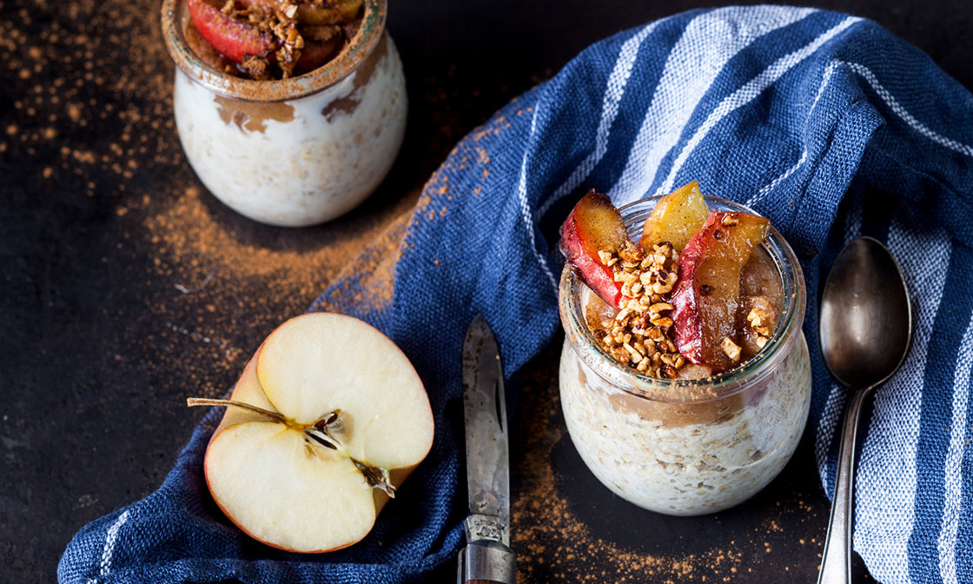 These Cinnamon Roll Oats Are High-Fiber & Filling Version Of The Classic Pastry