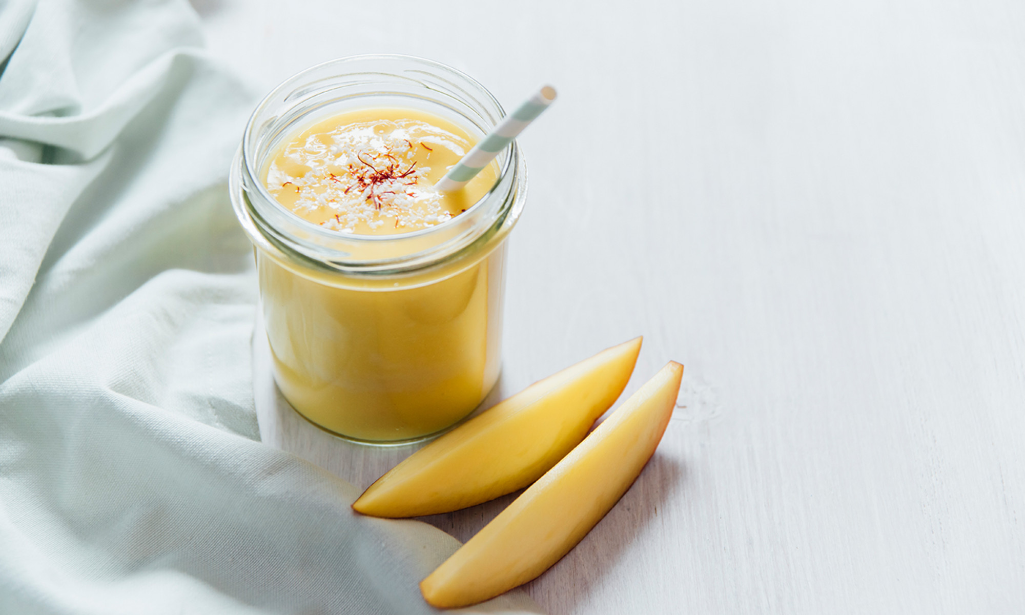 This Refreshing Cashew Butter Smoothie Can Restore Collagen & Keep You Full*