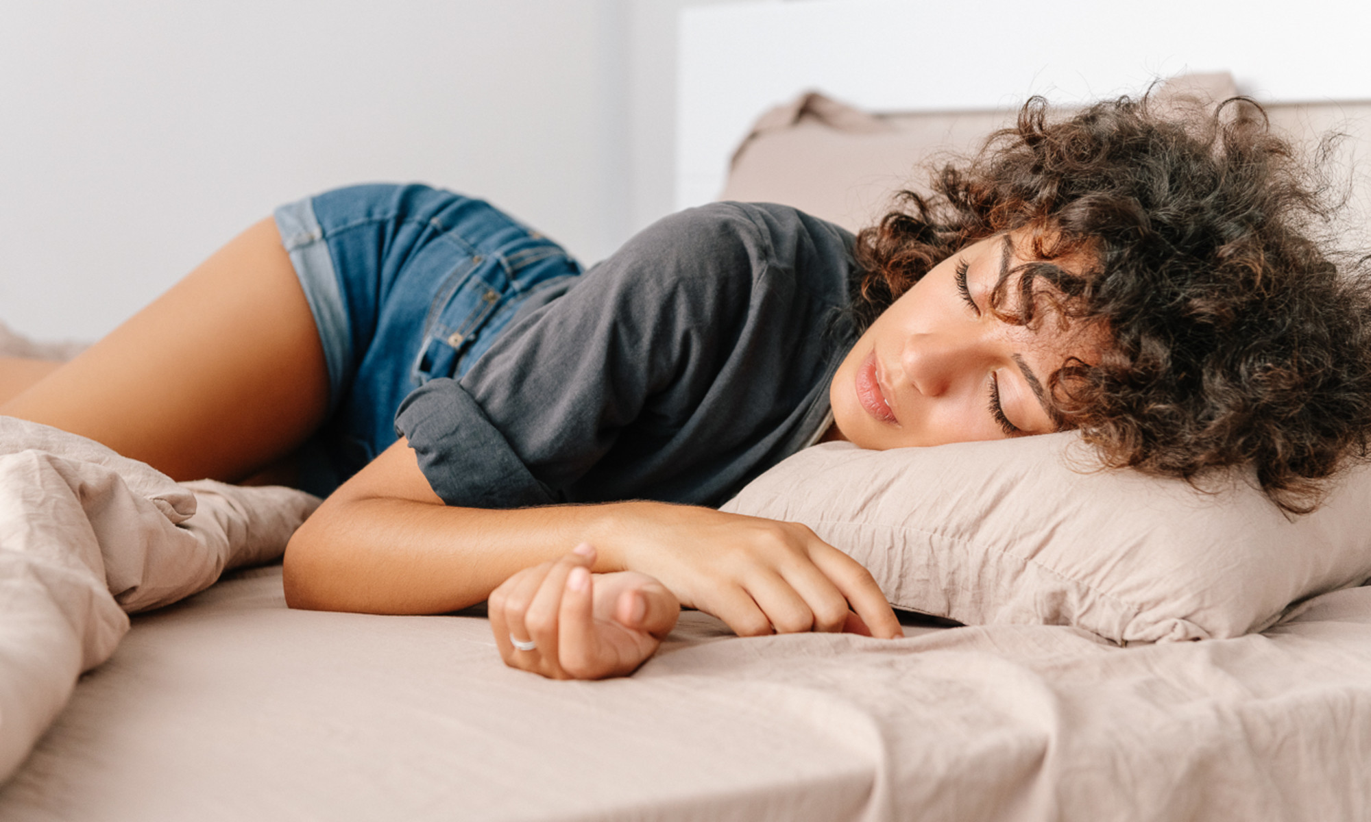 The Sleep Supplement Helping People Transition Off Melatonin For Good