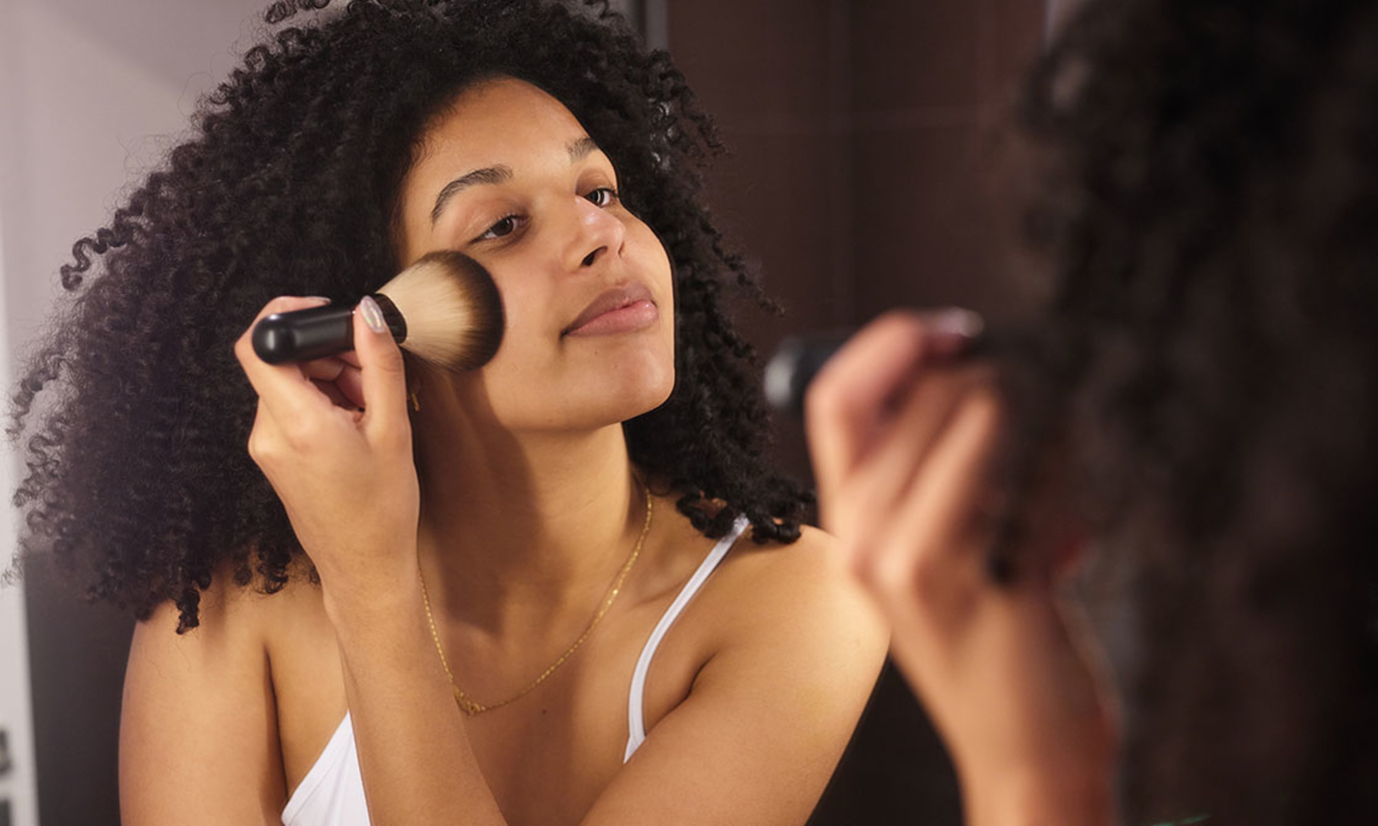 I’m A Celebrity Makeup Artist: Here’s How To Blur Fine Lines With One Product