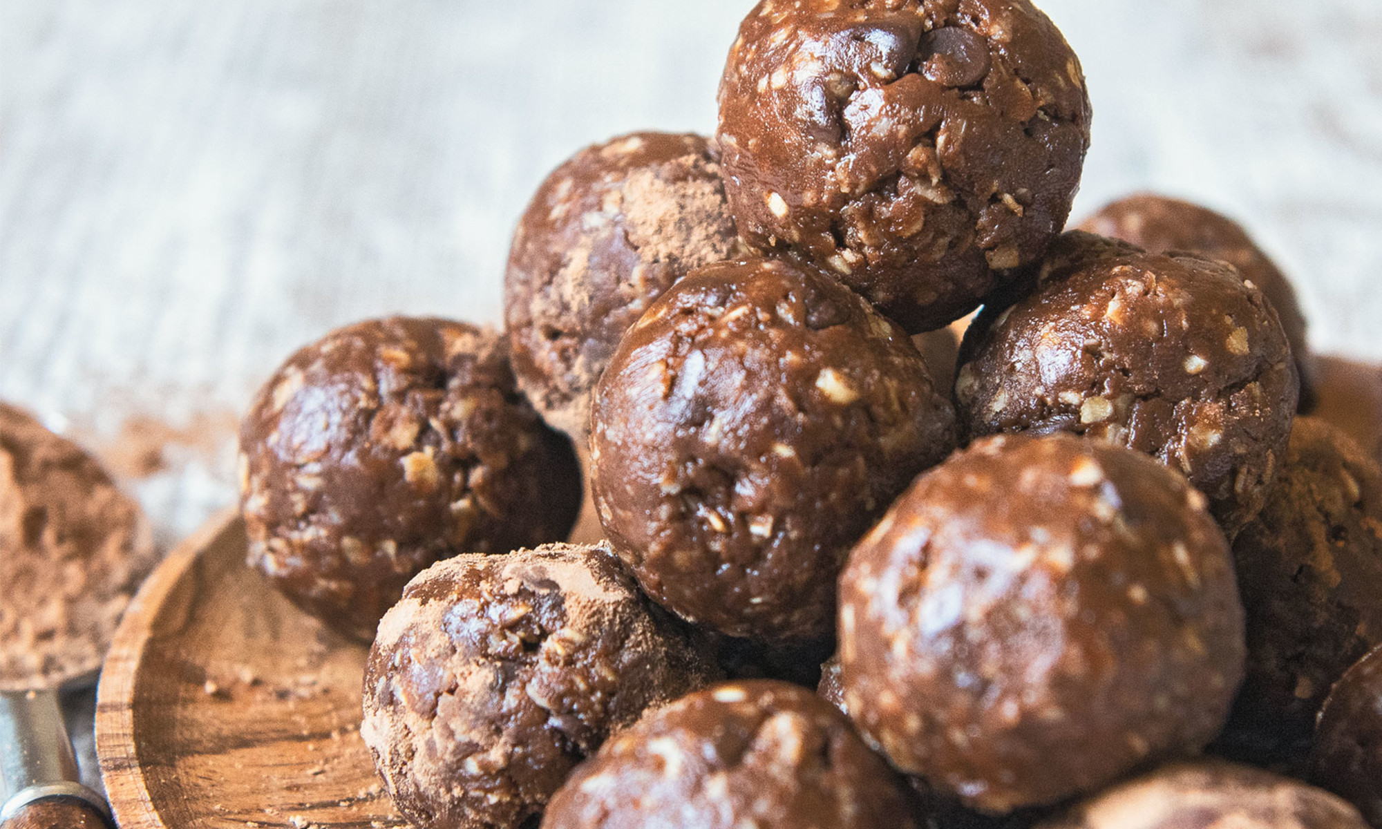 These Sugar-Free Protein Balls Keep Me Full & Feed My Skin, Too