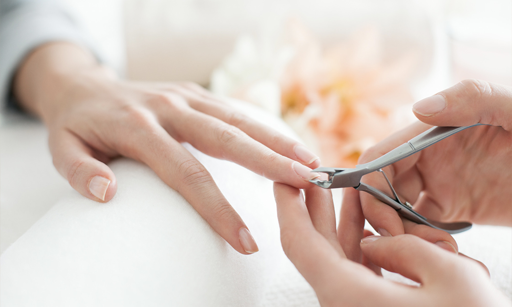 Why Are My Nails Yellow? 6 Causes + Remedies, From Experts | mindbodygreen