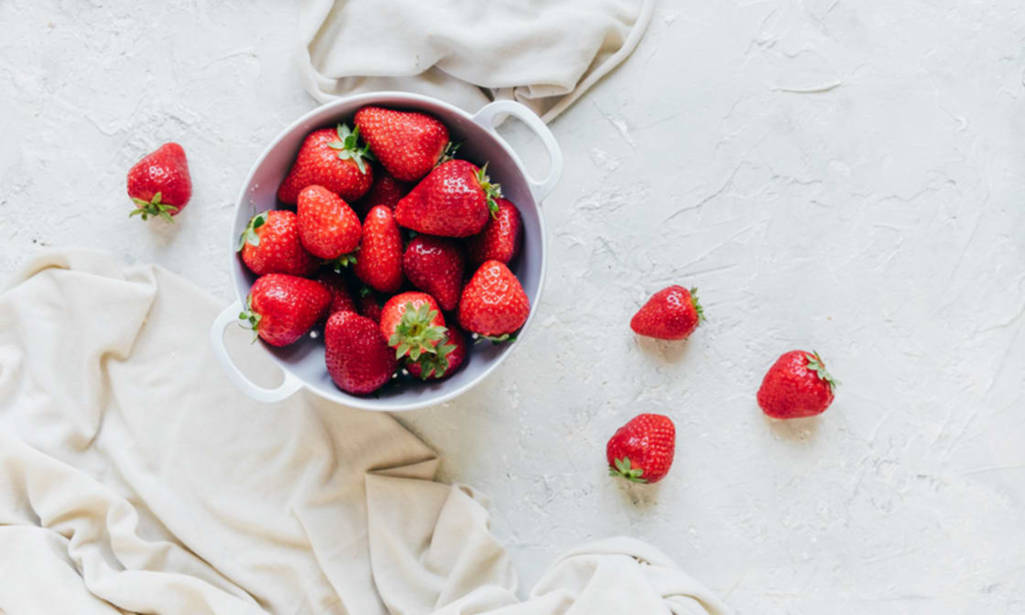 Most People Don't Wash Strawberries Correctly: Try This Expert-Backed Method