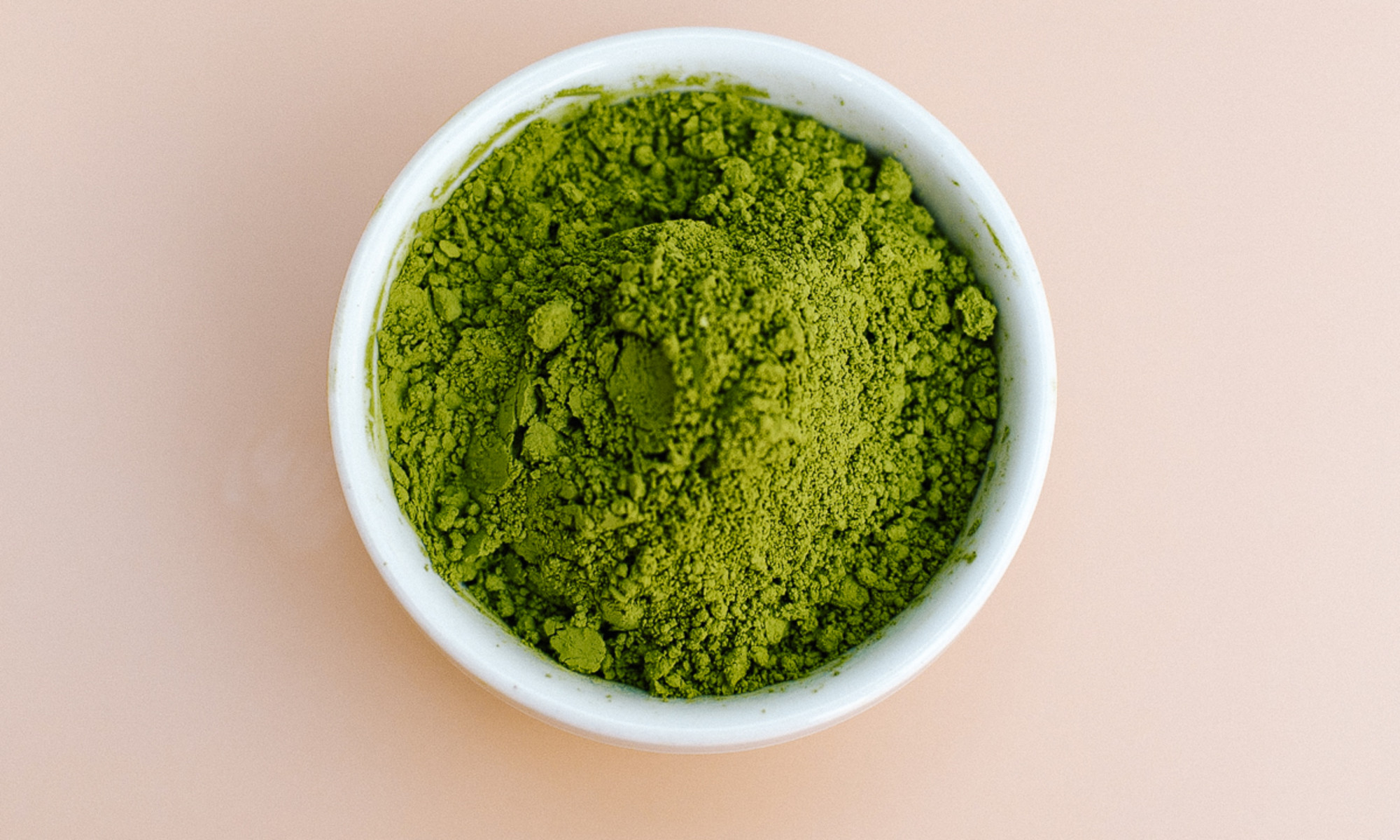 15 Best Superfood Powders Of 2022, According To Nutrition Experts | mindbodygreen