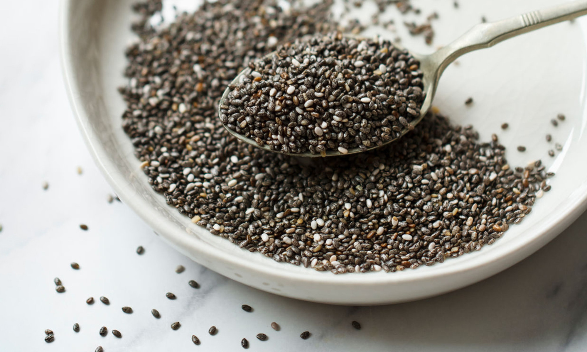 The Top 5 Health Benefits Of Chia Seeds: Digestion, Heart Health, & More
