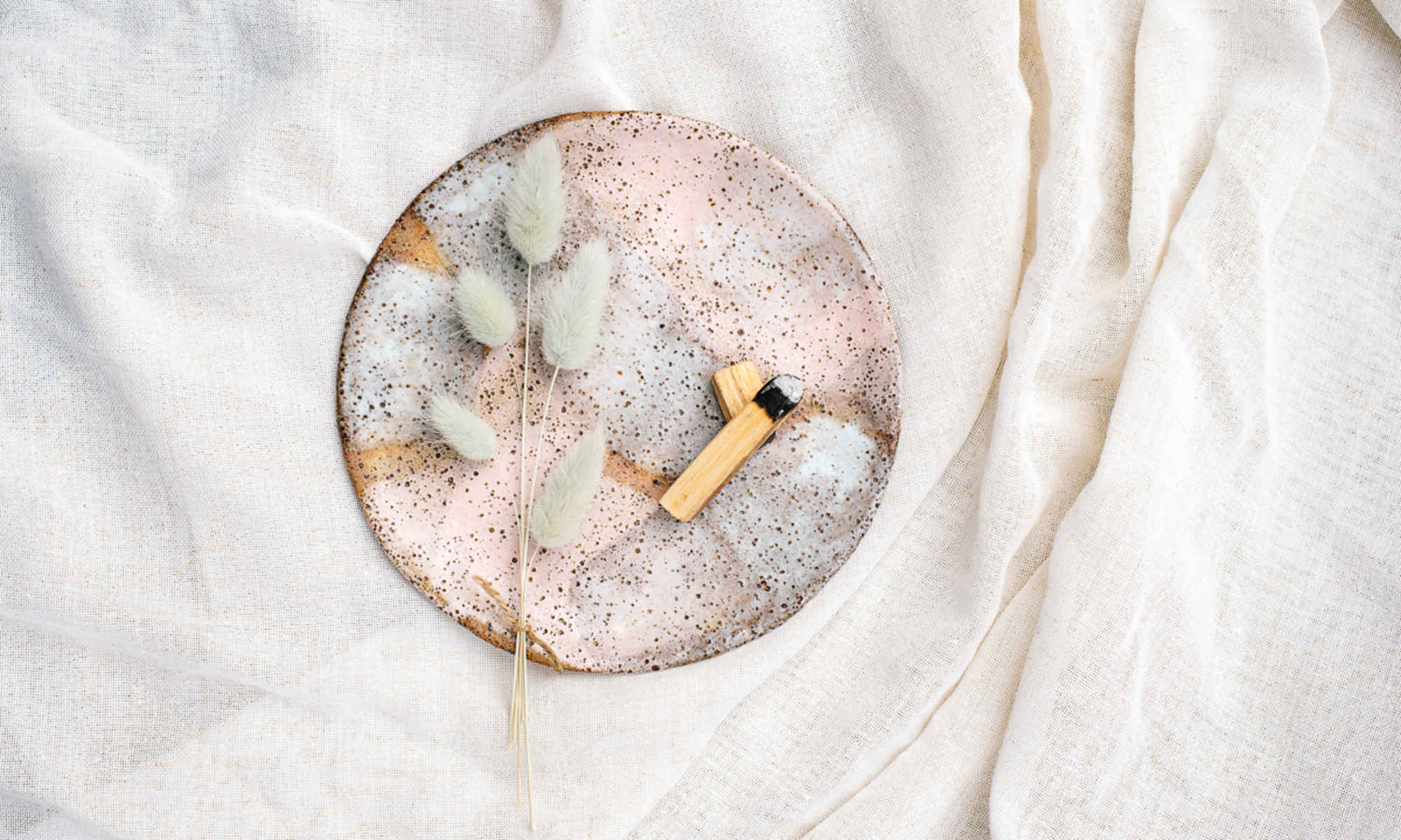 How to Use Incense: Easy Ways to Promote Well-Being