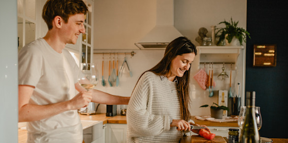 Image of Your Metabolism Runs On A Schedule — Here's How To Sync Your Meals