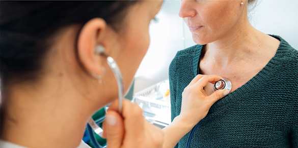 Image of 3 Ways Heart Disease & Cognitive Decline Are Linked (Plus How To Improve Both)