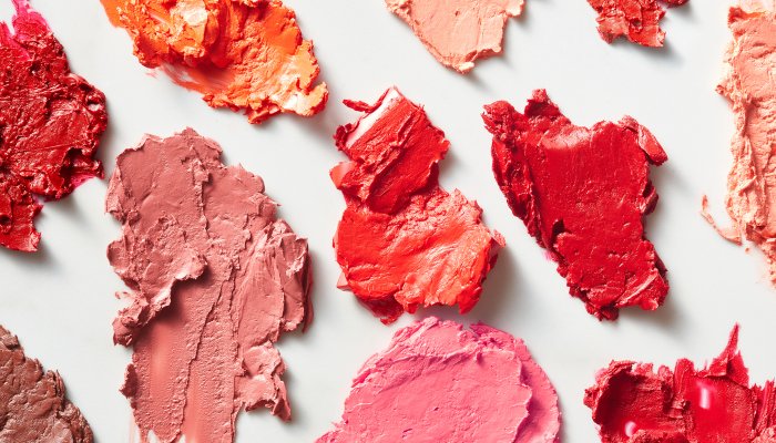 11 Clean, Natural Lipsticks That Feel Like Silk & Dress Your Pout With Rich Color 1