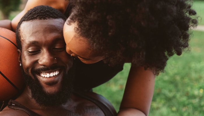 This Type Of Facial Irritation May Look Like Acne, But Don't Treat It The Same 1