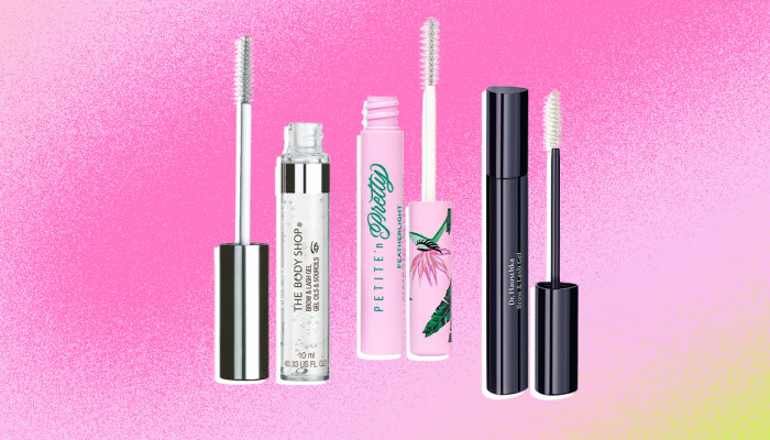 Clear Mascara How To Use It 6 Clean Options To Try Open the charcoal capsule open an activated charcoal the black charcoal powder provides the color for the mascara.