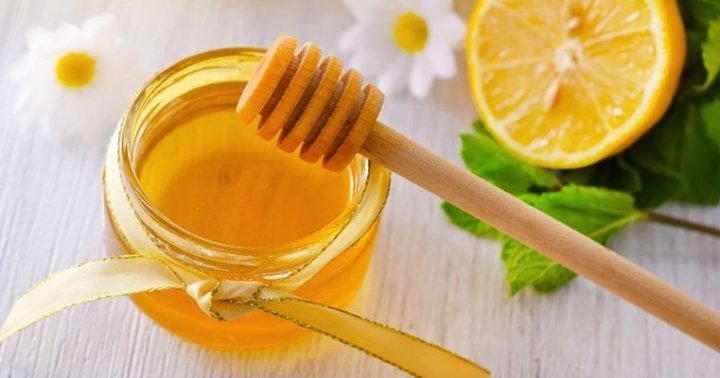 6 Delicious Health Benefits Of Honey Mindbodygreen