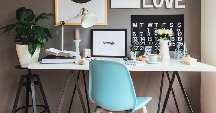Why Decluttering Should Be An Emotional Experience - mindbodygreen
