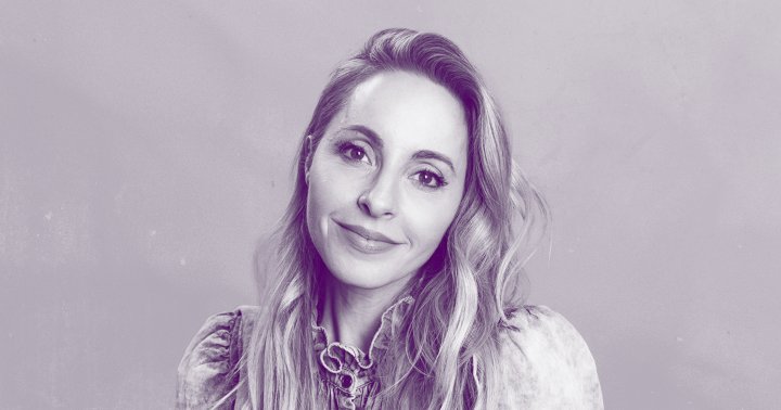 3 Exercises To Heal Unresolved Trauma, From Gabby Bernstein