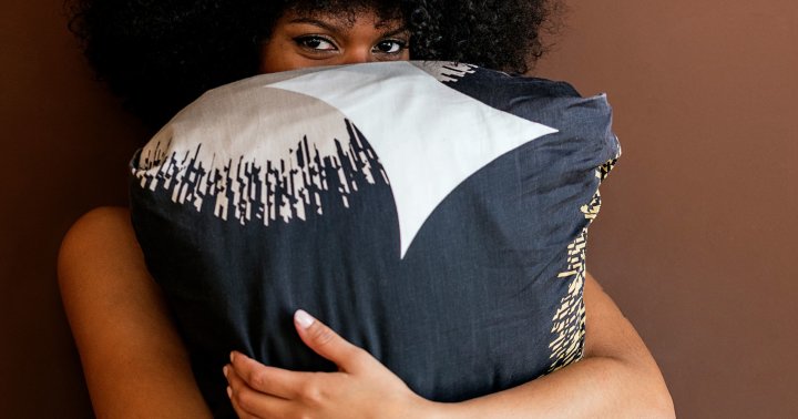 22 Gifts To Help Your Loved Ones Get A Good Night’s Sleep