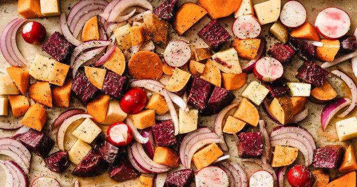 Why You Should Eat Purple Potatoes For A Wide Range Of Nutrients