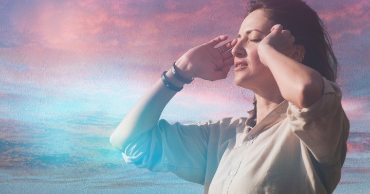 Astrologers Say This Is *The* Week For Deep Introspection