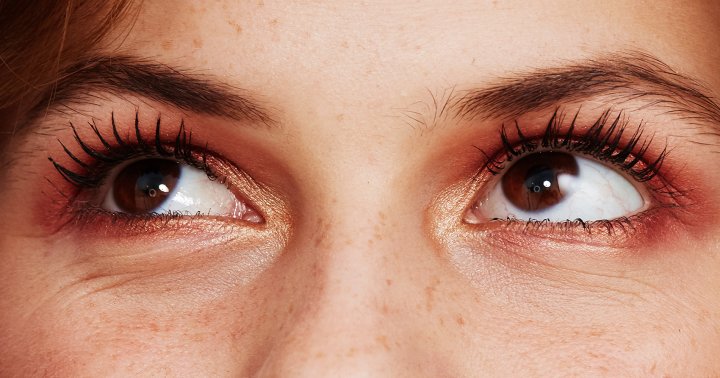 11 Best Makeup Artist Tips To Make Brown Eyes Pop