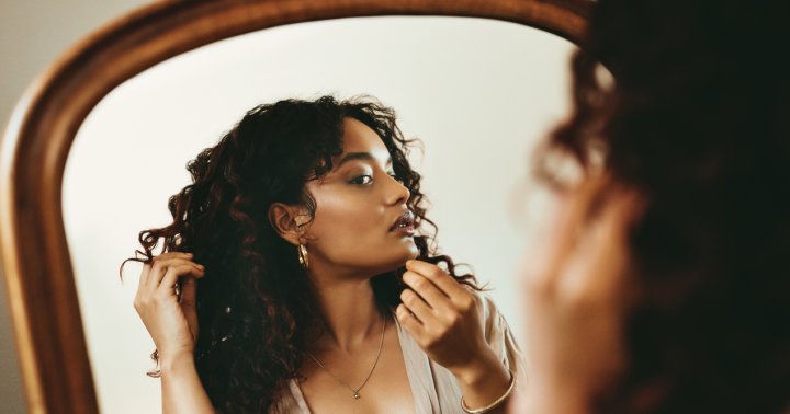 How A Psychologist Uses Beauty To Support Her Mental Health