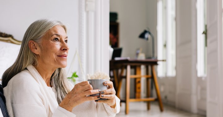 This Phase of Life Can Be Overwhelming — 7 Expert-Backed Strategies To Cope - mindbodygreen.com