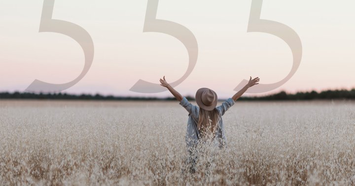 555 Angel Number Meaning & Symbolism For Love, Twin Flames + More