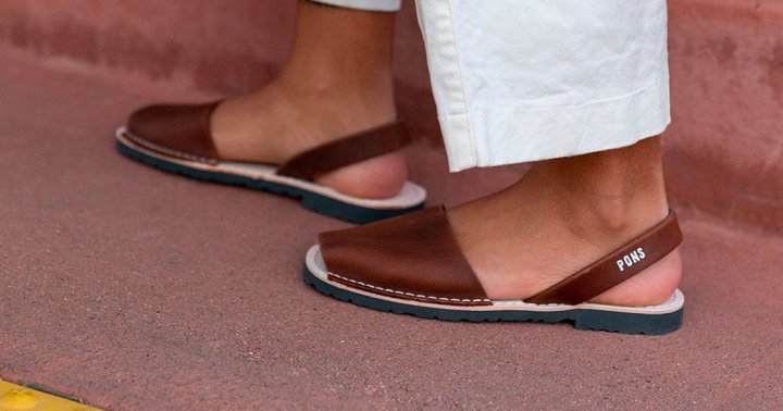 I Covered 100,000+ Steps In These Sandals On Vacation & Didn't Get One Blister