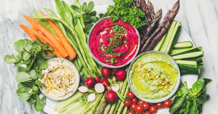 A Colorful Hummus Garden To Make Eating Your Vegetables Fun