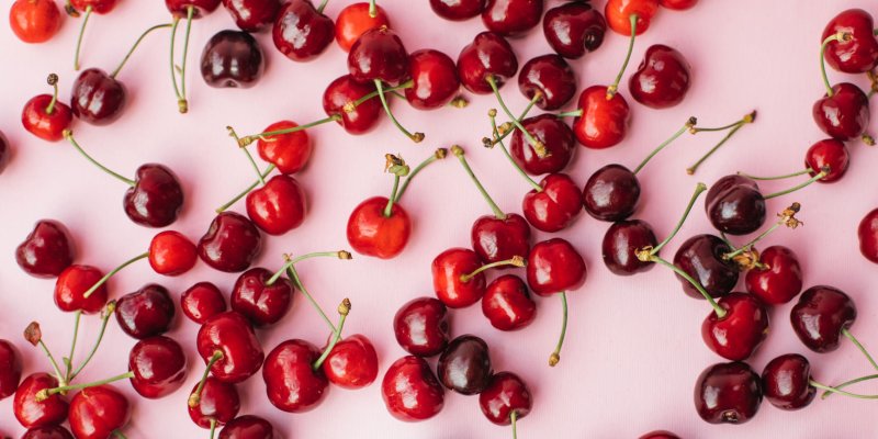 The Fruits To Eat, According To Experts | mindbodygreen