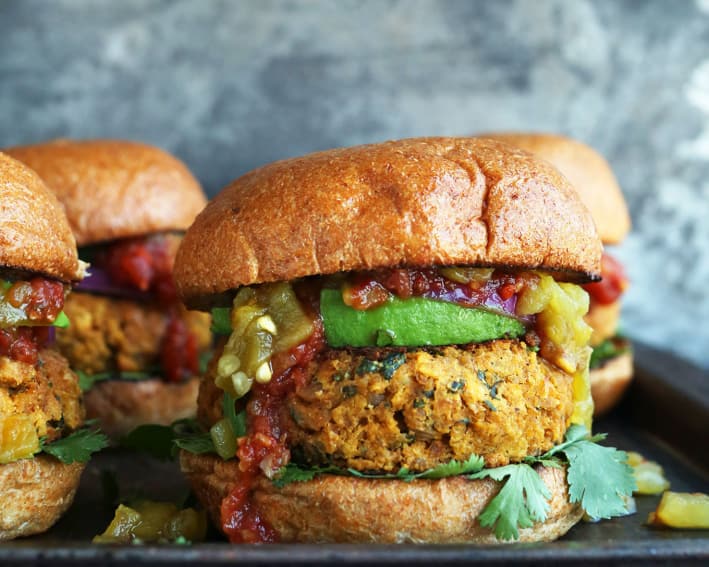 https://mindbodygreen-res.cloudinary.com/image/upload/c_limit,w_709,q_auto,f_auto/ftr/MinimalistBakerGreenChiliVeggieBurgers-Tender-flavorful-subtly-spiced-and-SO-satisfying-vegan-glutenfree-recipe-mexican-healthy.jpg