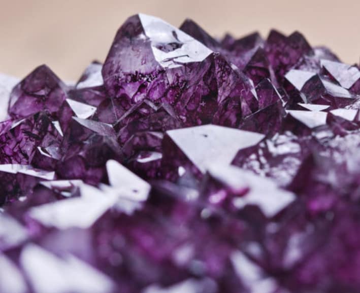 kristal bagi para yogi - amethys