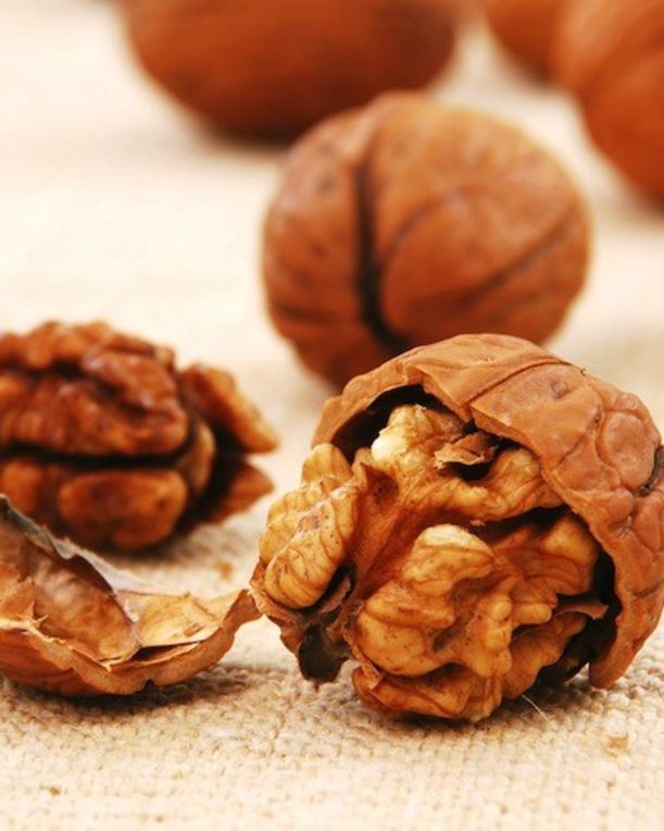 5 Foods For Vibrant Hair Hero Image