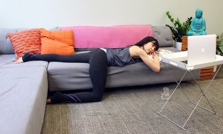 Sitting Positions For Better Posture While You Watch TV ...