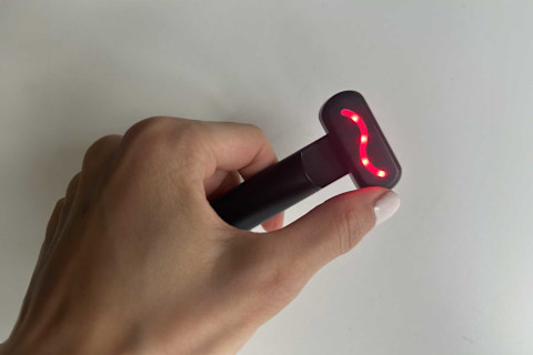 Bon Charge Red Light Face Wand