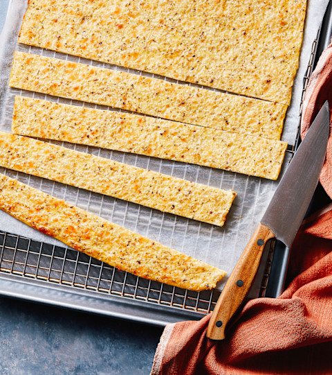Keto-Friendly Cauliflower Breadsticks Keto-Friendly Cauliflower Breadsticks