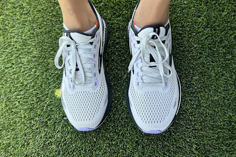 Brooks Adrenaline GTS 22 sneakers on grass