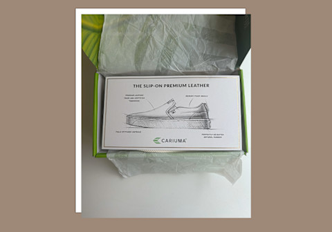 cariuma slip-on leather sneakers