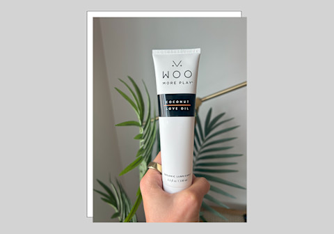 woo more play coconut love oil
