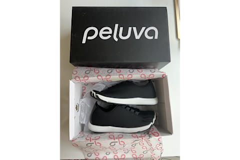 peluva women's strand