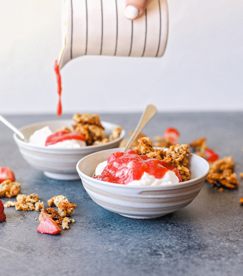 Creamy Coconut Yogurt Bowls Creamy Coconut Yogurt Bowls