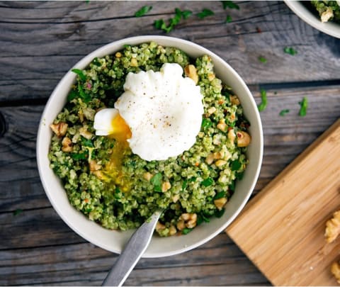 Quinoa, Kale + Pesto Breakfast Bowls