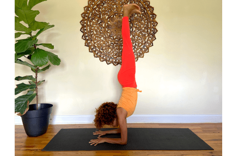 15 Jaw-Dropping Advanced Yoga Poses For Seasoned Yogis - YOGA PRACTICE