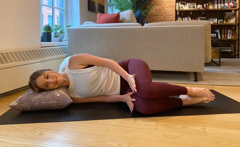 8 Yoga Poses to Ease Pregnancy Pains - DoYou